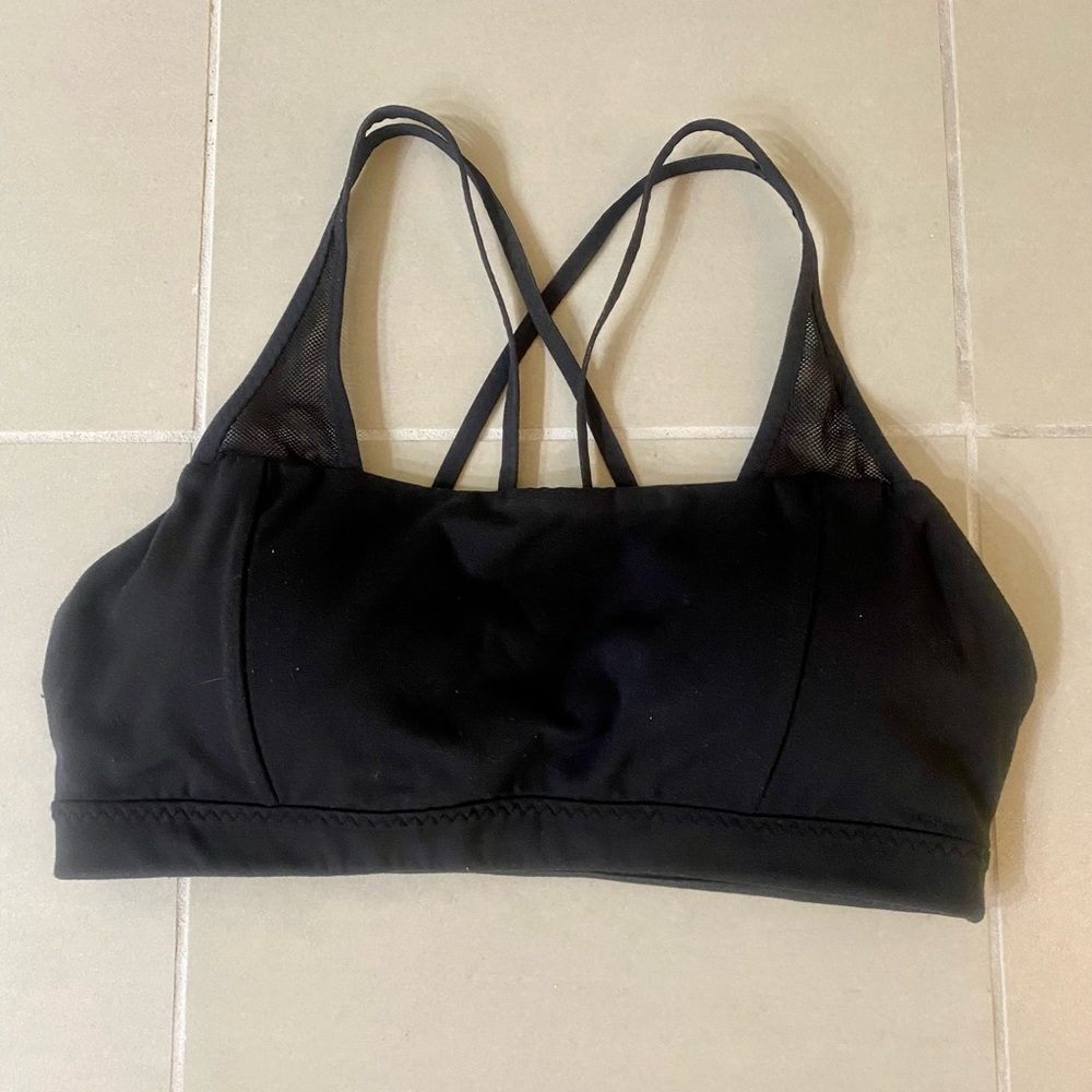 ATHLETA Strappy Go Lucky Sports Bra Medium Black - Excellent